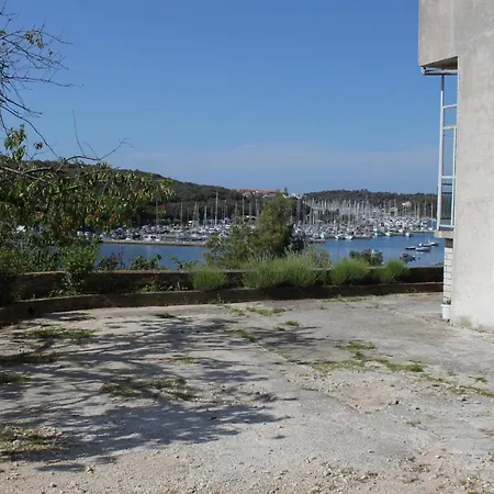 With Parking Space - 7681 Appartement *