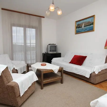 Apartament With Parking Space - 7681 *