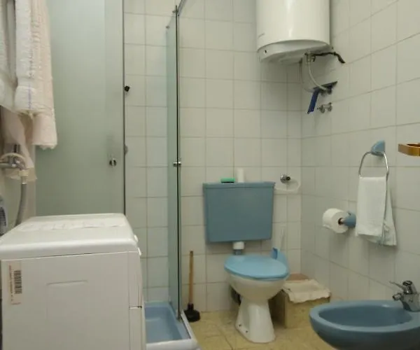 Appartement With Parking Space - 7681